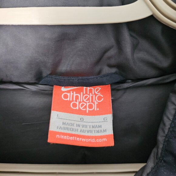 Nike Winter Jacket (Puffy / Down) - Picture 3 of 3